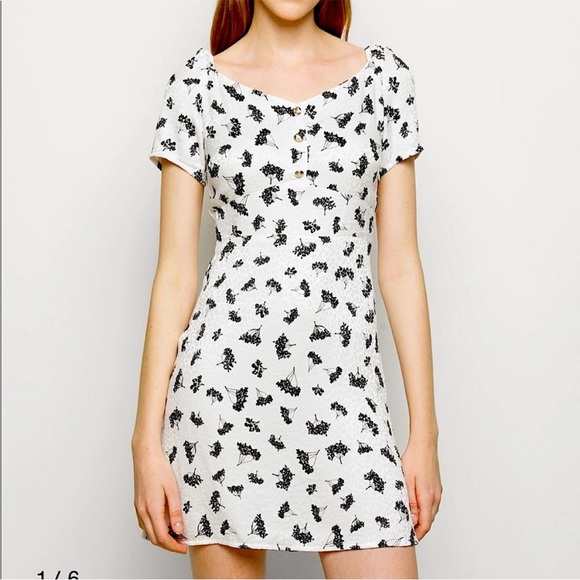 Maje Roseline Floral Print Jacquard Puff Sleeve Gold Button Mini Dress Size 38 6 - Picture 15 of 15